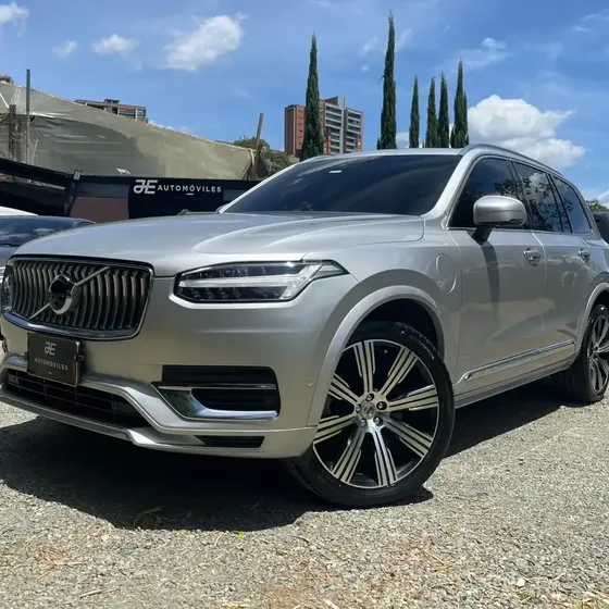 Volvo Xc90 2022 2.0 T8 Awd R-design Hibrido