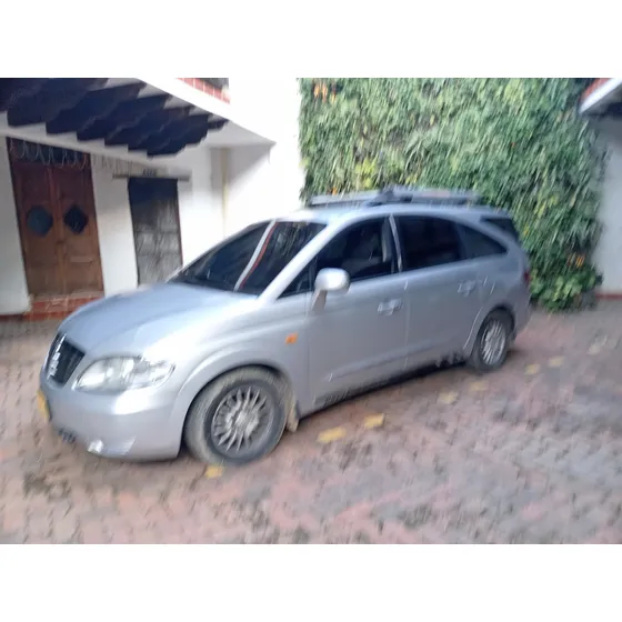 Ssangyong Stavic 2.7 270 Xdi