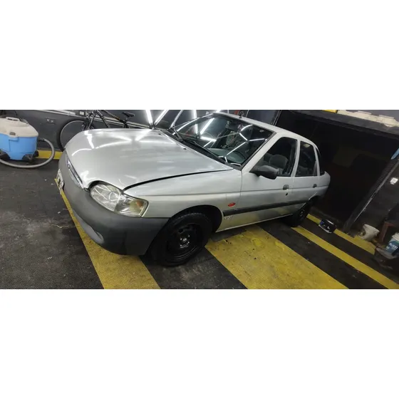 Ford Escort 1.8 Lx Aa Plus