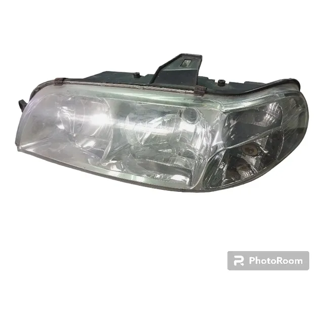 Faro Izquierdo Fiat Palio Usado