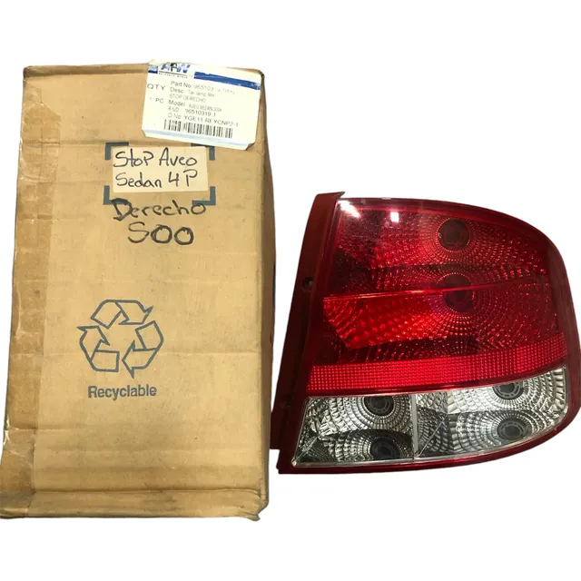 Stop Derecho Chevrolet Aveo Sedan 2004 2010