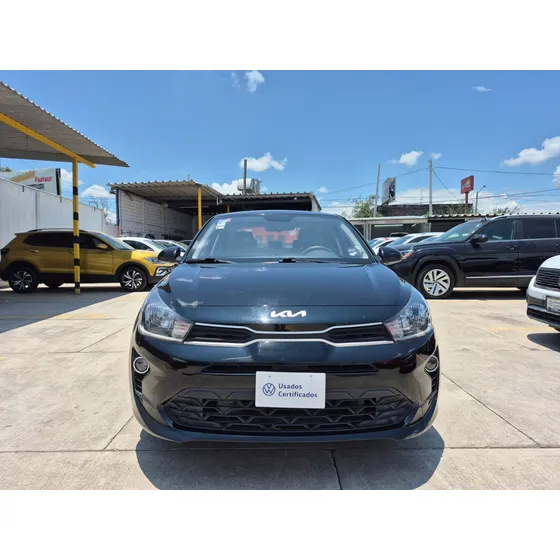 Kia Rio 1.6 L Sedan At