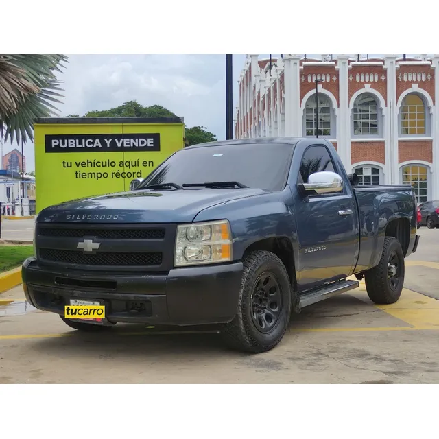 Chevrolet Silverado Ls