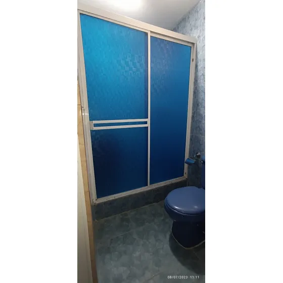 Puerta Para Duchas En Acrílico.