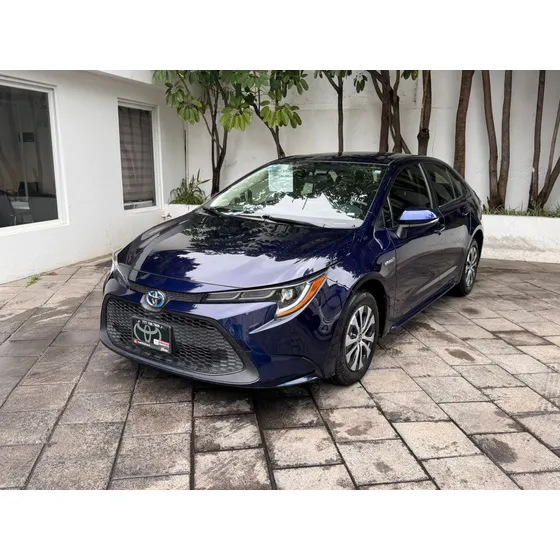 Toyota Corolla 1.8 Hybrid At