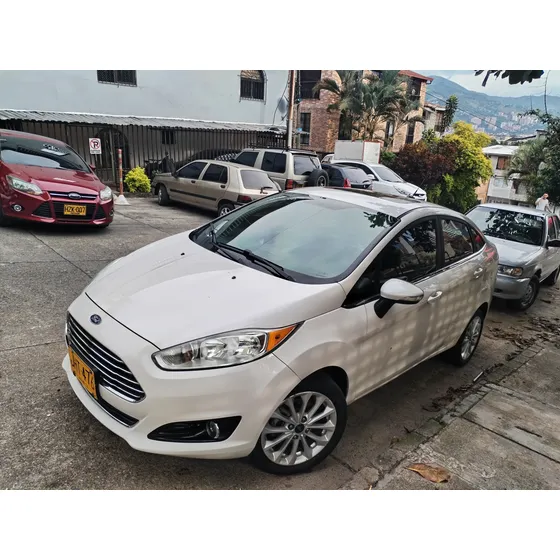 Ford Fiesta 1.6 Titanium At