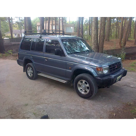 Mitsubishi Montero 2.5 Glx