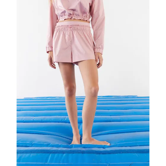 Short Liviano Con Elástico Y Cordón Mujer System