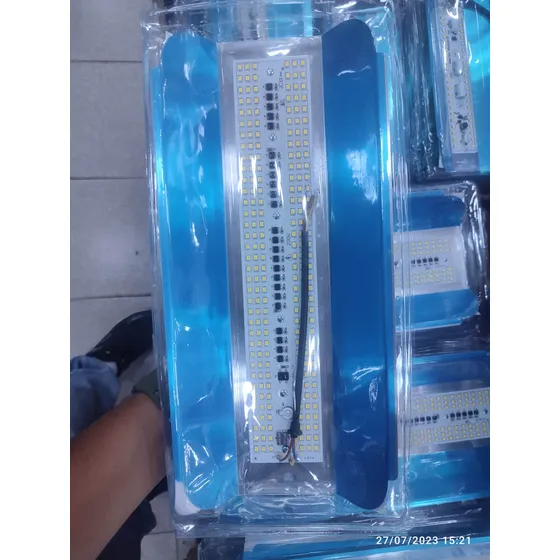 Reflector 200w Largo Alcance Delivery Gratis Caracas Casio
