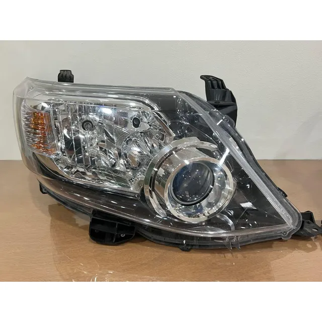 Farp Delantero Derecho Toyota Fortuner 12-15 Depo