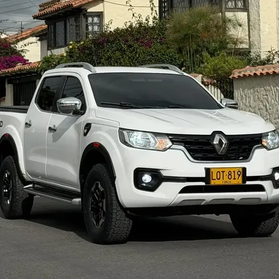 Renault Alaskan 2023 2.5 Mt Diesel 4x4