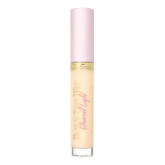 Iluminador corrector Tom Vanilla Born This Way Ethereal Too Face