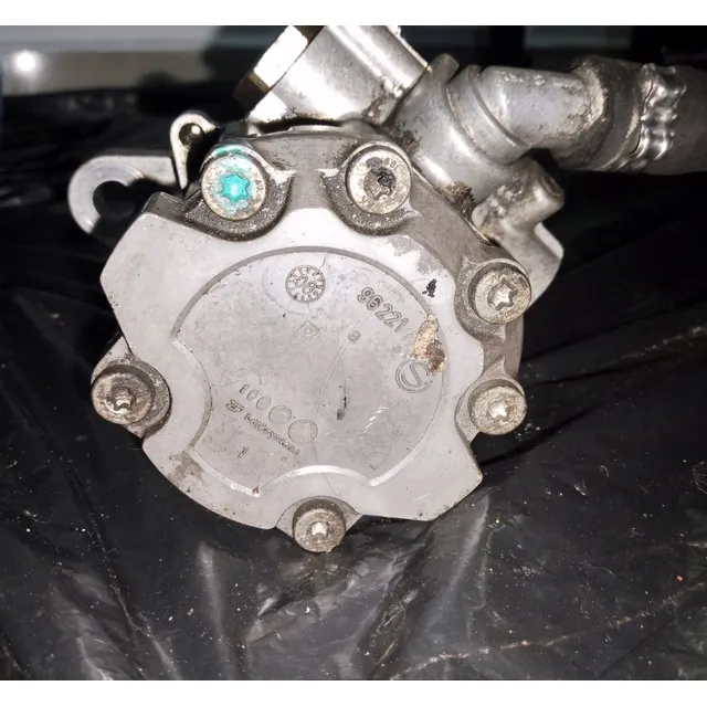 Bomba Dirección Iveco Gas