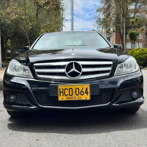 Mercedes-Benz C 180 2013 C 180 Cgi