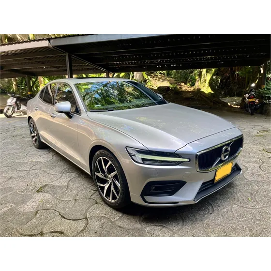 Volvo S60 2.0 T4 Momentum