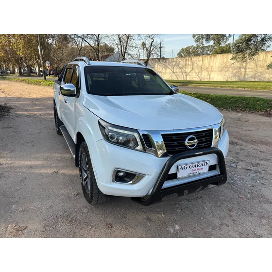 Nissan Np300 Frontier 2.5 Le Tdsl 188hp D.cab.