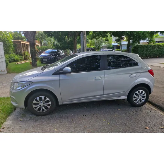 Chevrolet Onix 1.0 Lt 5p