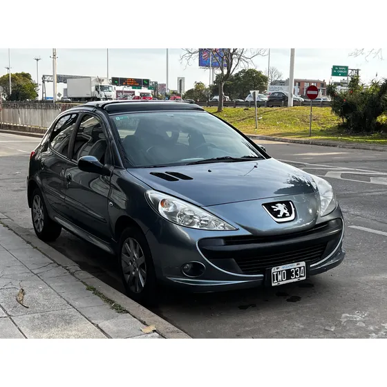 Peugeot 207 1.6 Sedan Xt Premium