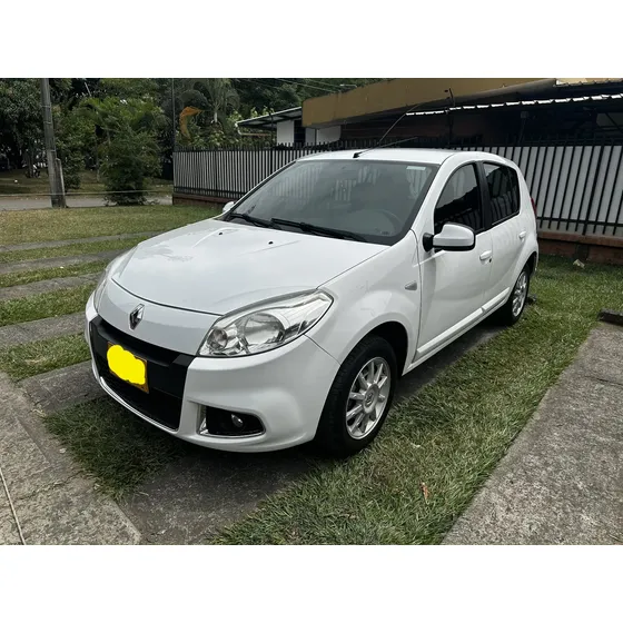 Renault Sandero 2014 1.6 Dynamique 110 Hp