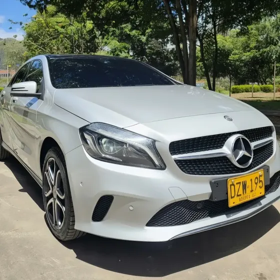 Mercedes-Benz Clase A 2018 1.6 A 200