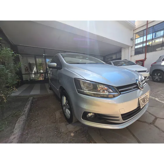 Volkswagen Suran 1.6 Highline Msi 110cv