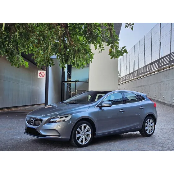 Volvo V40 1.6 T4 Inscription