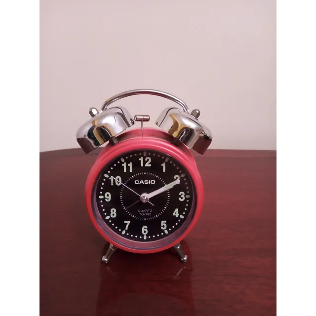 Reloj Despertador Tq362 4a