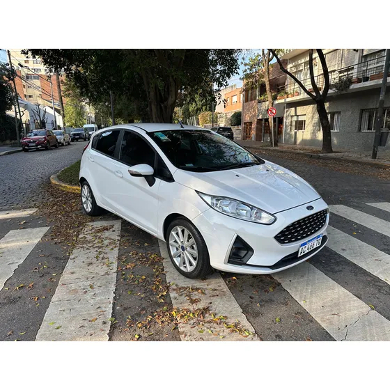 Ford Fiesta Kinetic 1.6 Se Plus 120cv