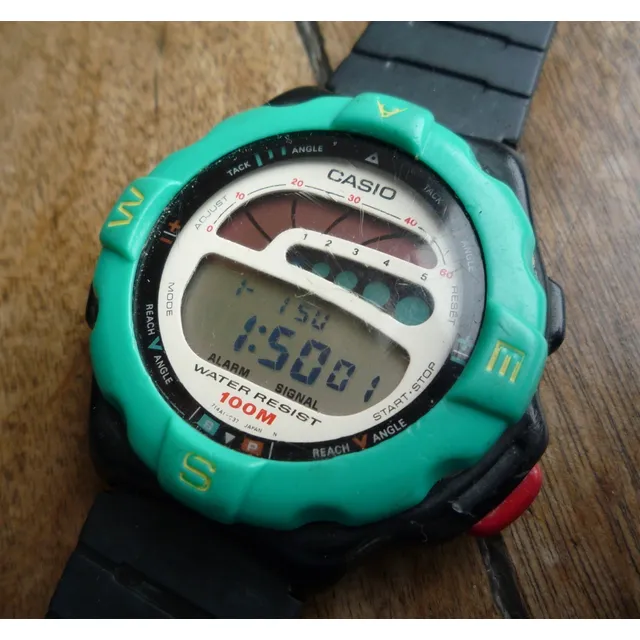 Casio Suf-120 Surfer Antiguo Japones Muy Raro Retro 5518swt