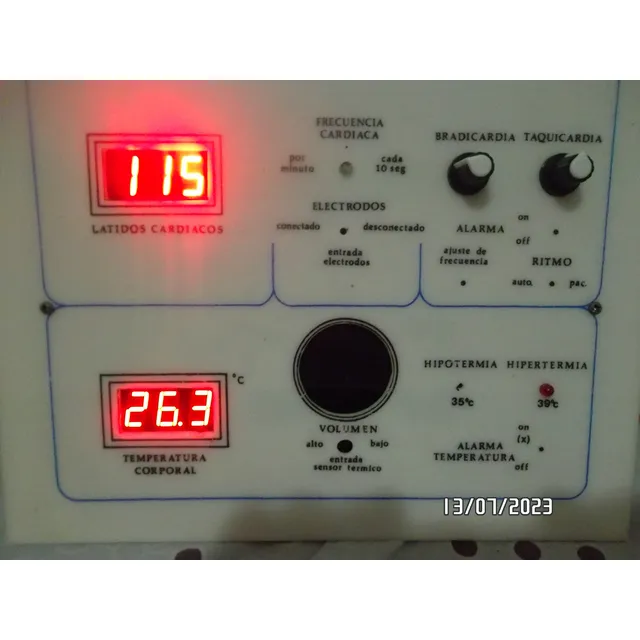 Monitor De Signos Vitales Con Camilla ( Solo Maracaibo)