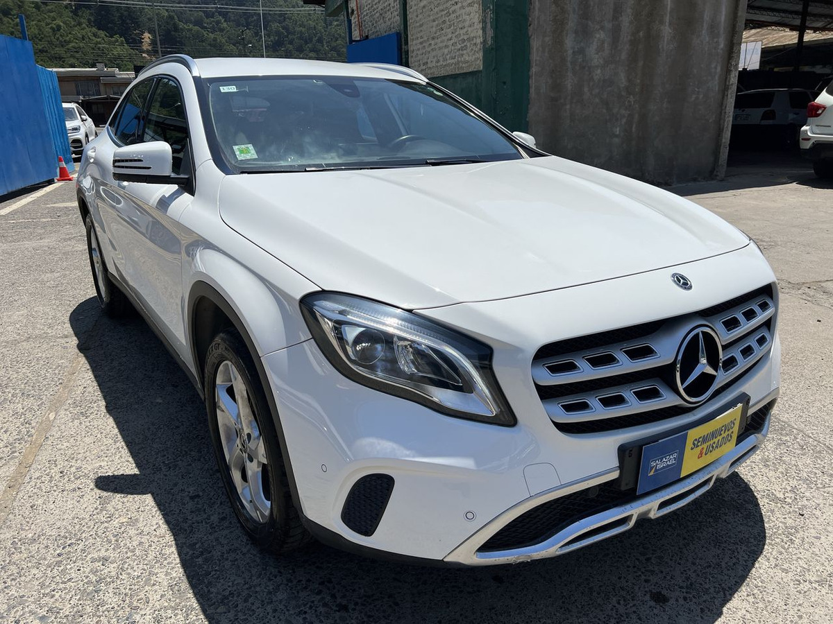 Mercedes Benz Gla 200 2019