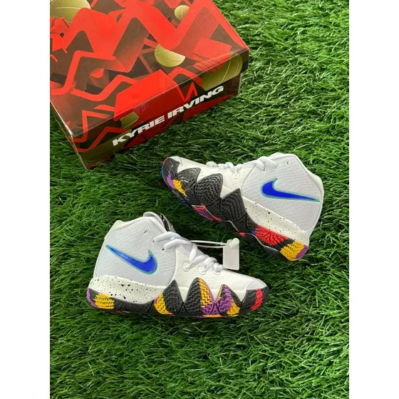 Nike Kyrie Irving 4 Para Niñ@s - Talla 30 Al 35