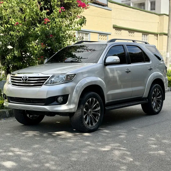 Toyota Fortuner 2014 2.7l 4x2