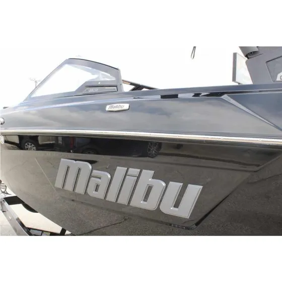 Lancha Malibu 23lsv  