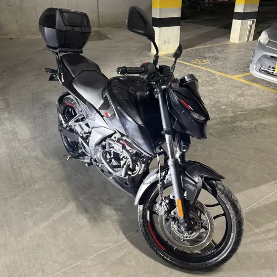 Bajaj Pulsar N160