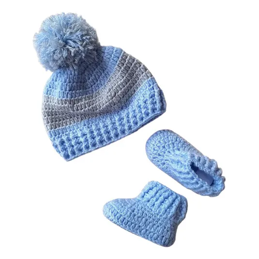 Conjunto 2 Piezas - Gorro Y Escarpines En Crochet Dralon Celeste Y Gris 0 A 6 Meses