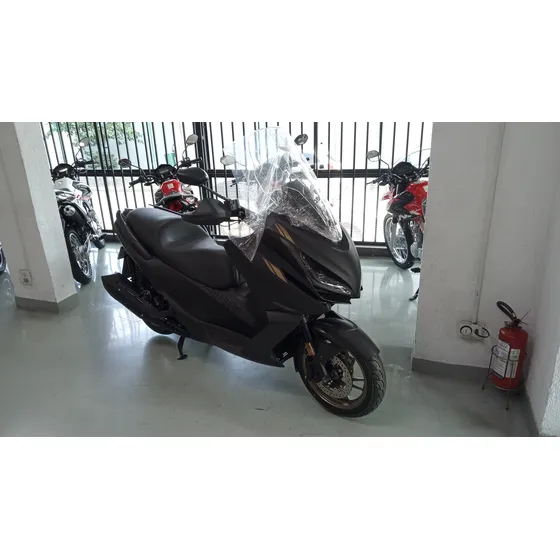 Scooter Zontes 350e 2025/2026 0km.
