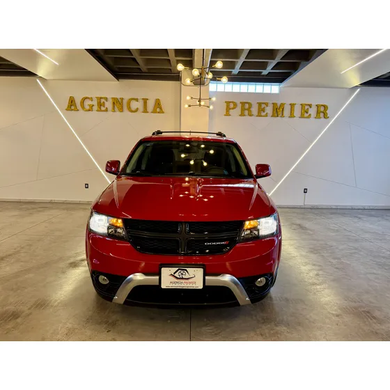 Dodge Journey 2.4 Sxt Sport 7 Pasajeros At