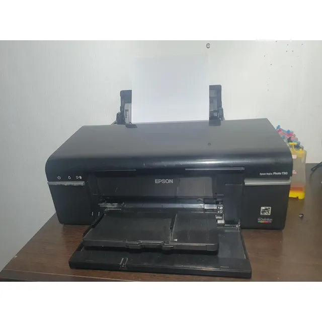 Impresora Epson Stylus Photo T50  Usada Impecable Negro