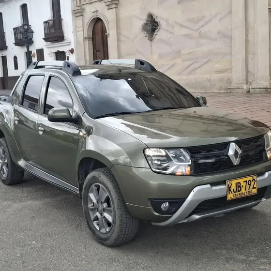 Renault Duster Oroch 2017 2.0 Dynamique