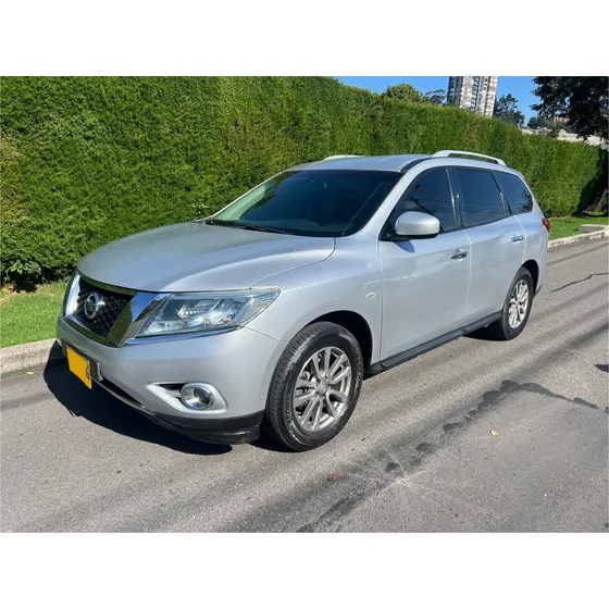 Nissan Pathfinder 3.5 R52 Advance