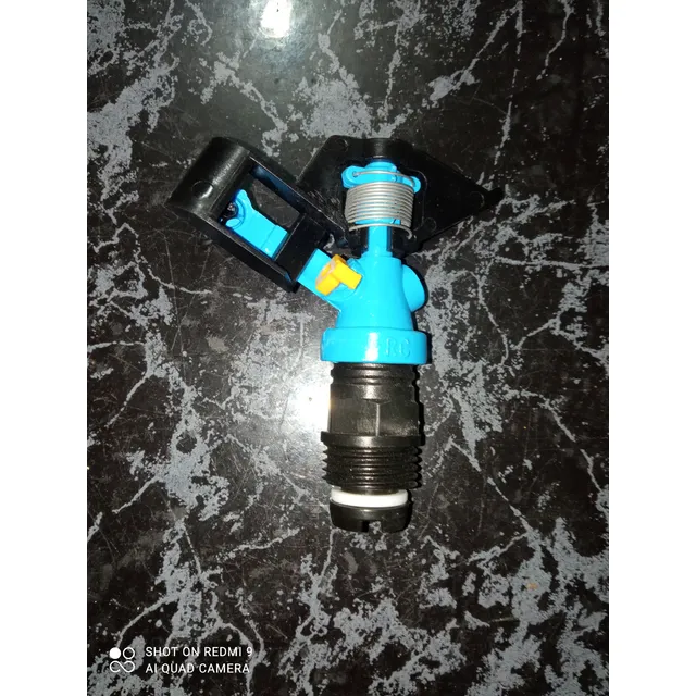 Aspersor Plástico Giro Completo De 1/2 Marca Riego Costa