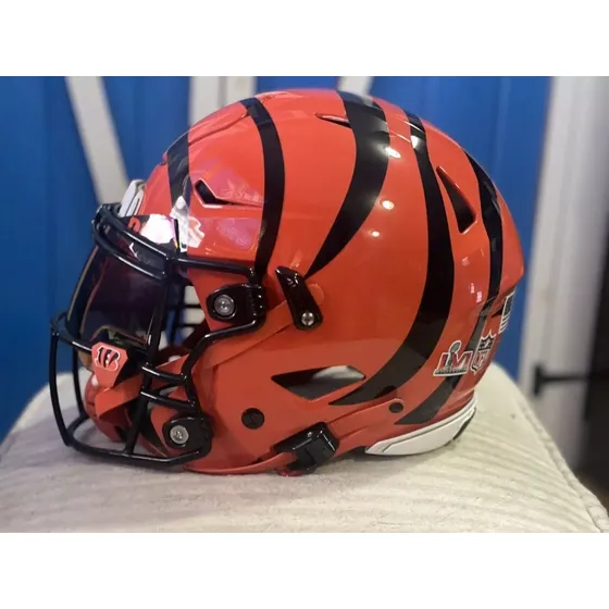 Joe Burrow Cincinnati Bengals Autograph Speed Flex Helmet