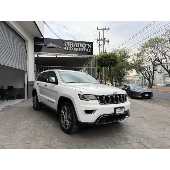 Jeep Grand Cherokee 3.7 Limited 3.6 4x2 At