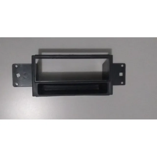 Frente Para Instalación De Estereo Np 300 2015-17 Un Din