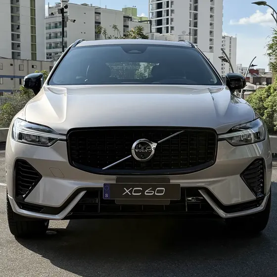 Volvo Xc60 2025 2.0 T8 Ultra Dark Awd