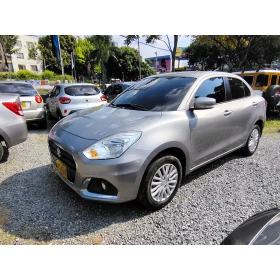 Suzuki Swift 2023 1.2 Dzire