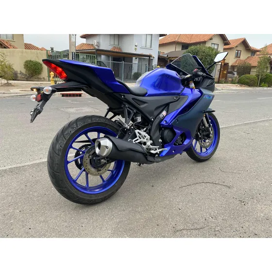 Vendo R15 V4 2025