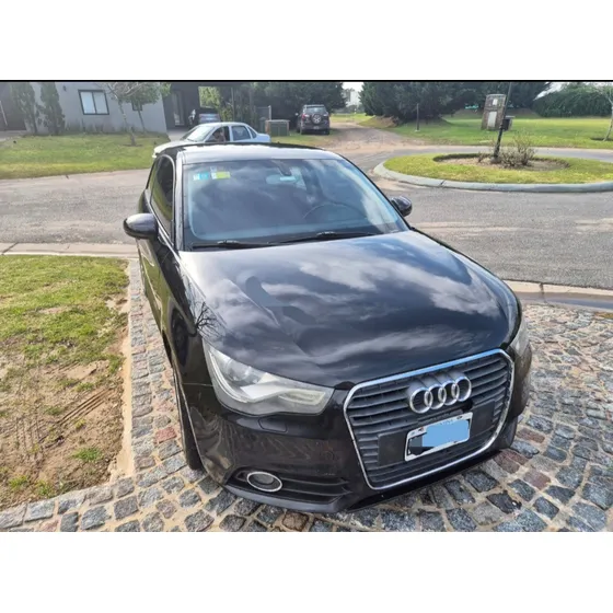 Audi A1 1.4 Attraction Tfsi Stronic 122cv