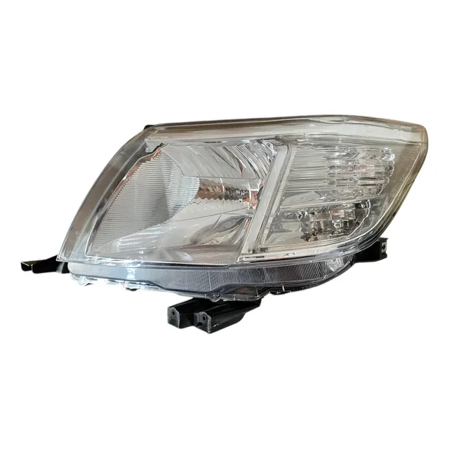 Faro Izquierdo Toyota Hilux 2012 A 2015